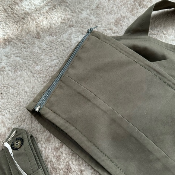 VAKKO green tank and pants set - Picture 3 of 10